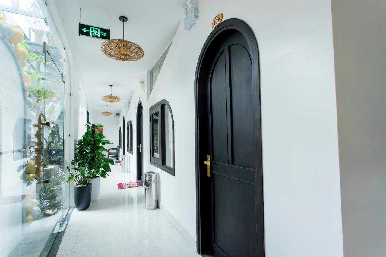 Life Boutique Hotel Hue Exterior photo