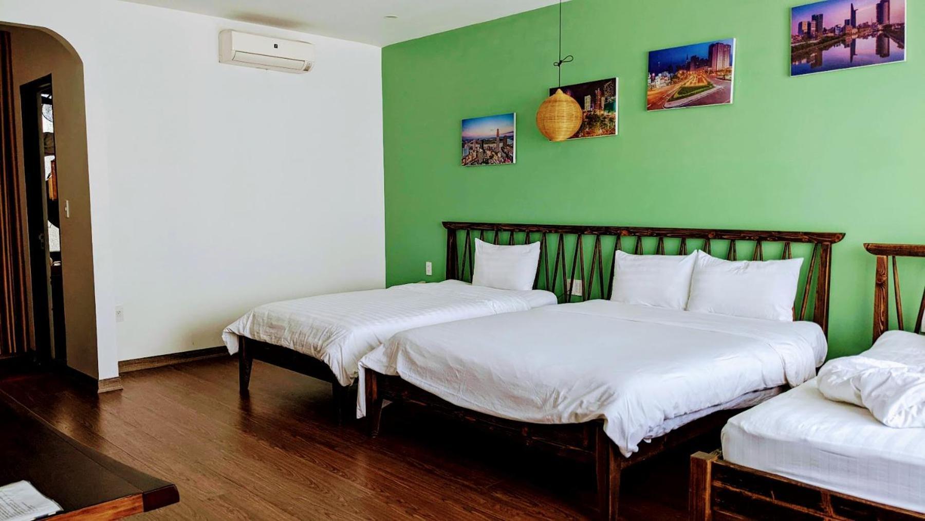 Life Boutique Hotel Hue Exterior photo